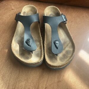 Birkenstock Gizeh sandals